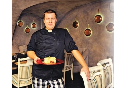 Пирожное «Наполеон» от Владимира Довалго, шеф-повара ресторана VINCENT