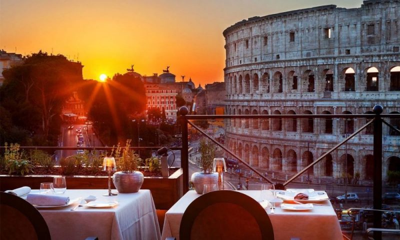 Падение выручки баров и ресторанов в Италии на 70% в первую неделю работы