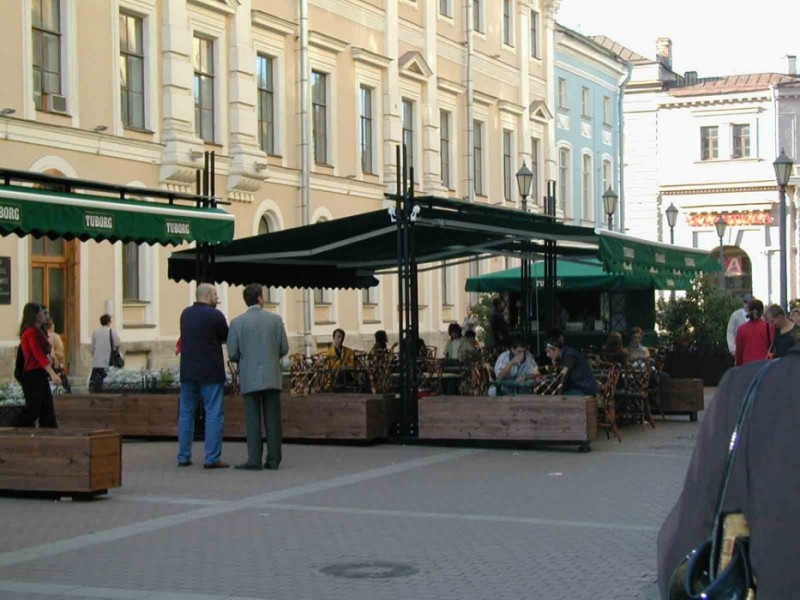 Крупные рестораны Москвы в борьбе против бесплатных посетителей