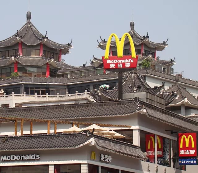 McDonald's в Китае будет работать под новым названием