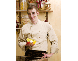 Шеф-повар Михаил Андреев проведет мастер-класс на Международном Кулинарном салоне «Мир ресторана и отеля»
