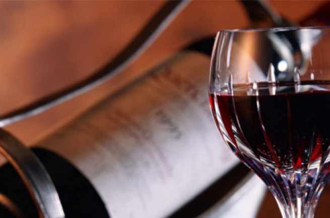Французские власти введут налог на вино