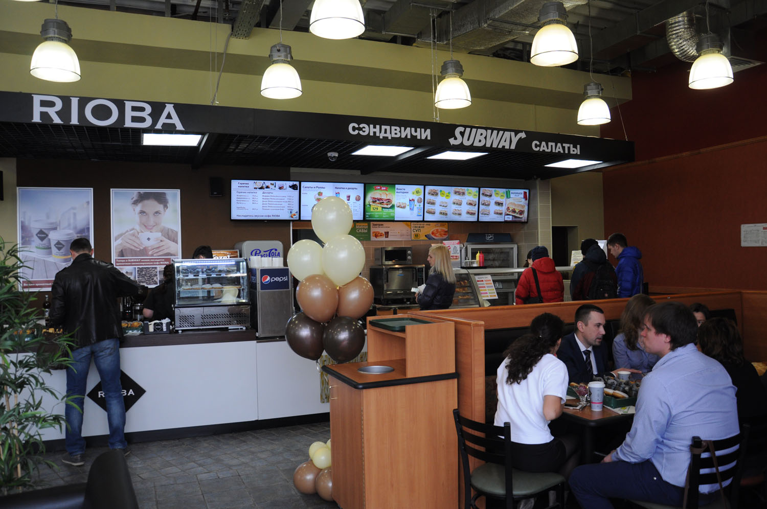  Subway и «Метро» запустили проект ко-брэндинга ресторанов