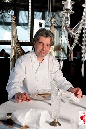 Анатолий Комм продемонстрировал свое мастерство на Фестивале Русской кухни в Италии