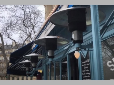 Правительство Франции запретит отапливать уличные террасы в кафе и ресторанах