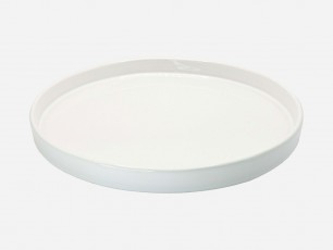 Тарелка с вертикальным бортом  для подачи горячих блюд  d 25 см  h 2.5 см Цвет глазури  белый глянец, текстура глянцевая