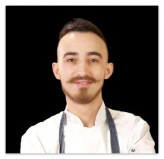 Олег Азимов