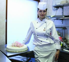 Шоколадный торт от Ирины Семкиной, шеф-кондитера отеля «Амбассадор»