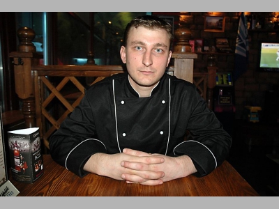 Новый шеф-повар кафе Brook Stone Pub Михаил Муравьев 90 процентов гостей знает в лицо