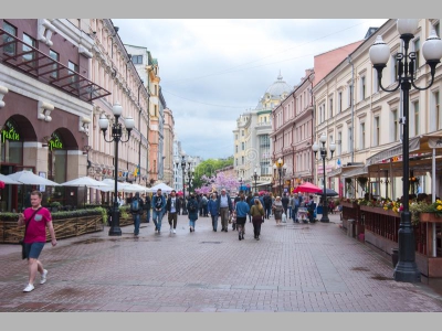 На центральных улицах Москвы навсегда закрылось около 5% заведений общественного питания