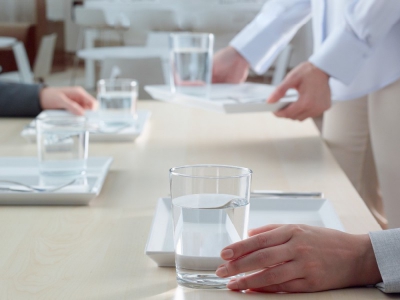 Презентация в Москве первой в мире посуды из стекла с антимикробным покрытием V-Block