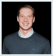 Артемий Лопатин