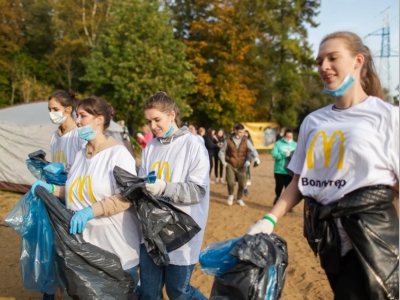 Макдоналдс собрал более 45 тонн мусора по всей России