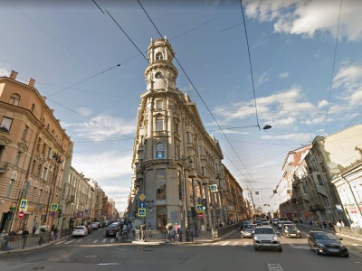 Петербург: улица Рубинштейна не стала пешеходной