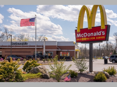 McDonald’s в США столкнулся с дефицитом бумажных пакетов
