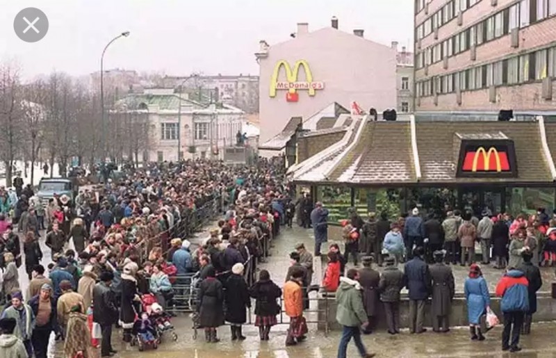 В Москве «Макдоналдс» вернет советские цены в честь своего 30-летия