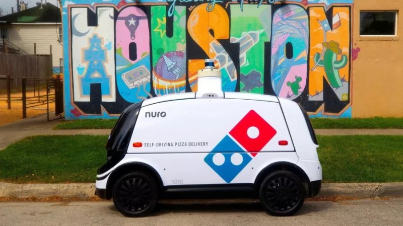 В США доставкой заказов из Domino’s Pizza займутся беспилотные автомобили