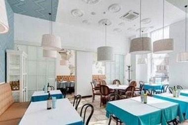 На Лиговском проспекте в Петербурге открылся ресторан домашней кухни «Квартира 162»