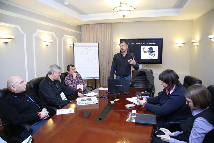 Александр Затуливетров на закрытой конференции рестораторов