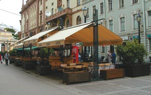 Самовольные летние кафе демонтируют в течение недели