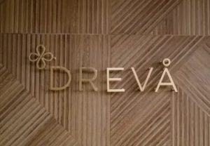 Логотип: Drevå / Древо